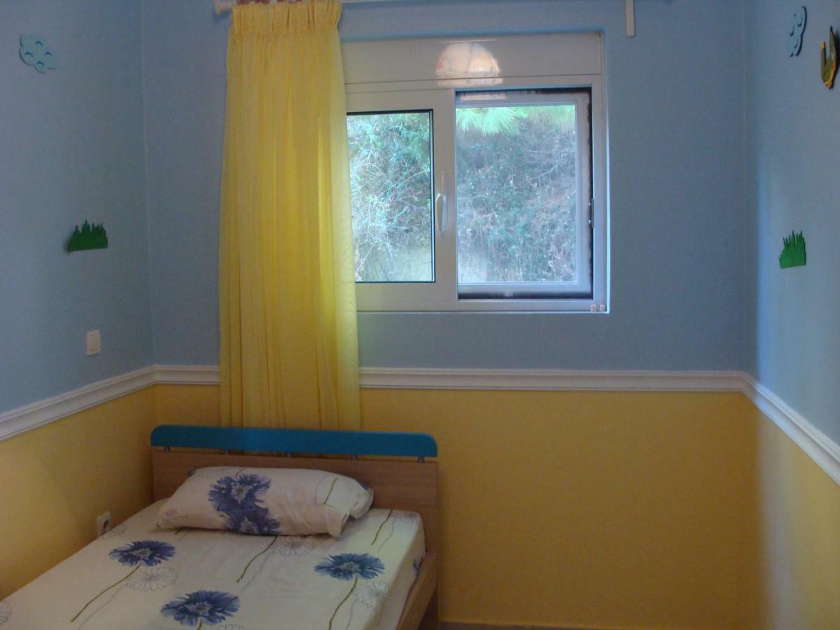 Appartement Iason à Loútsa Extérieur photo
